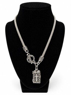 Vintage Y2K Mesh Silver Choker Front Toggle Prayer Box Locket Necklace